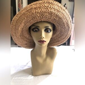 Lord & Taylor Ladies Summer Straw Hat